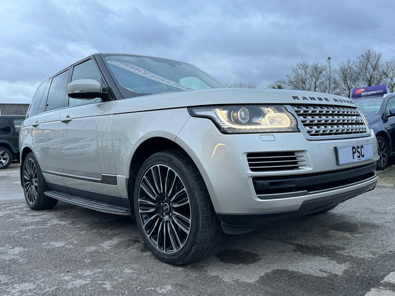 Land Rover Range Rover 4.4 SD V8 Vogue Auto 4WD Euro 5 5dr 5dr Automatic 2026