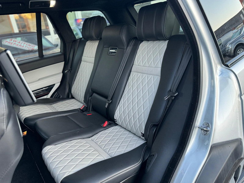 Land Rover Range Rover 5.0 V8 SV Autobiography Dynamic Auto 4WD Euro 6 (s/s) 5dr 5dr Automatic 2026