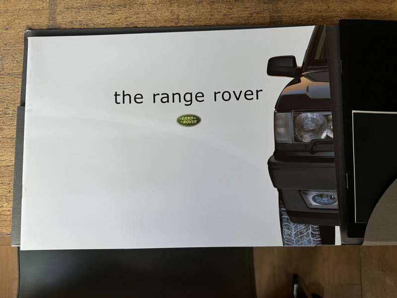Land Rover Range Rover 2.5 TD Bordeaux 5dr 5dr Automatic 2026