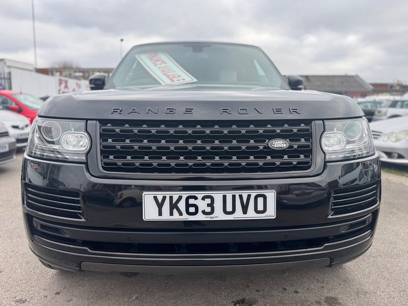 Land Rover Range Rover 3.0 TD V6 Vogue Auto 4WD Euro 5 (s/s) 5dr 5dr Automatic 2026