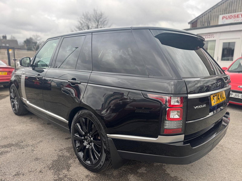 Land Rover Range Rover 3.0 TD V6 Vogue Auto 4WD Euro 5 (s/s) 5dr 5dr Automatic 2026