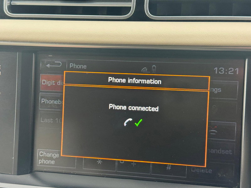 Land Rover Range Rover 3.0 TD V6 Vogue Auto 4WD Euro 5 (s/s) 5dr 5dr Automatic 2026