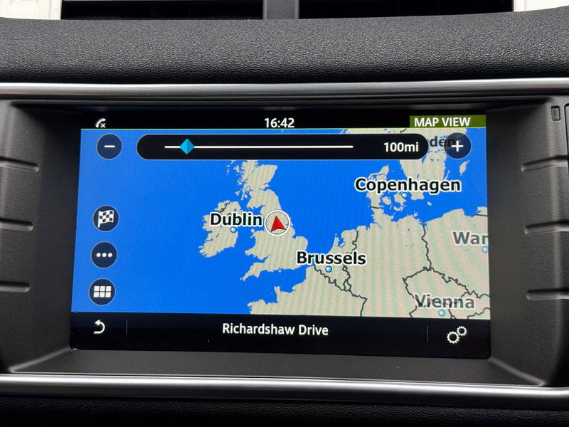 Land Rover Range Rover Evoque 2.0 TD4 SE Tech Auto 4WD Euro 6 (s/s) 5dr 5dr Automatic 2026