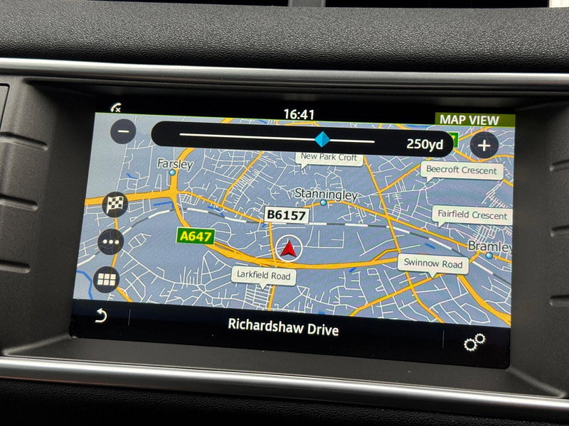 Land Rover Range Rover Evoque 2.0 TD4 SE Tech Auto 4WD Euro 6 (s/s) 5dr 5dr Automatic 2026