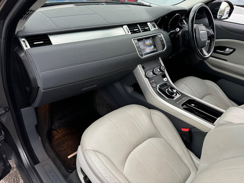 Land Rover Range Rover Evoque 2.0 TD4 SE Tech Auto 4WD Euro 6 (s/s) 5dr 5dr Automatic 2026
