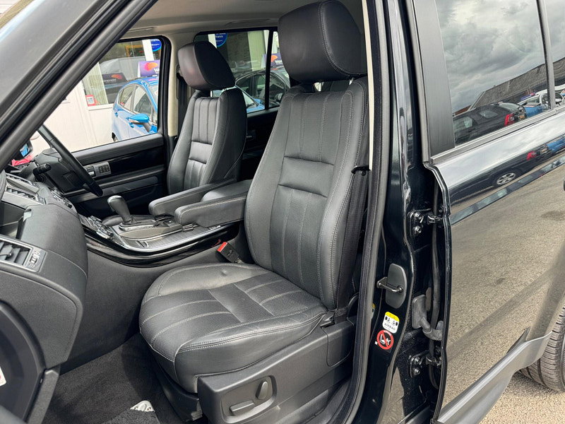 Land Rover Range Rover Sport 3.0 TD V6 HSE CommandShift 4WD Euro 5 5dr 5dr Automatic 2026