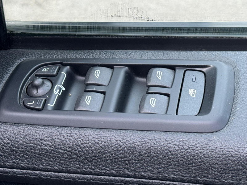 Land Rover Range Rover Sport 3.0 TD V6 HSE CommandShift 4WD Euro 5 5dr 5dr Automatic 2026