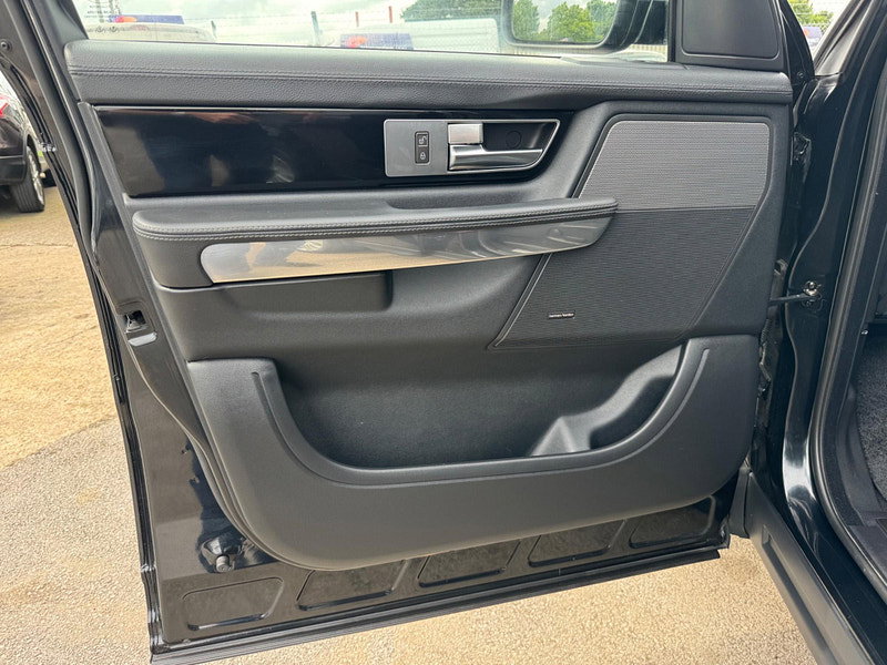 Land Rover Range Rover Sport 3.0 TD V6 HSE CommandShift 4WD Euro 5 5dr 5dr Automatic 2026