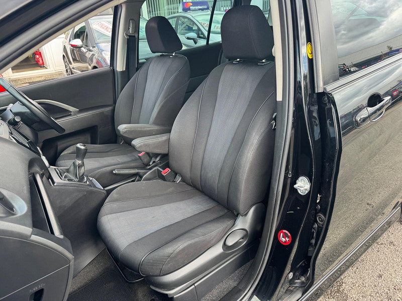 Mazda Mazda5 2.0 Venture Euro 5 (s/s) 5dr 5dr Manual 2026