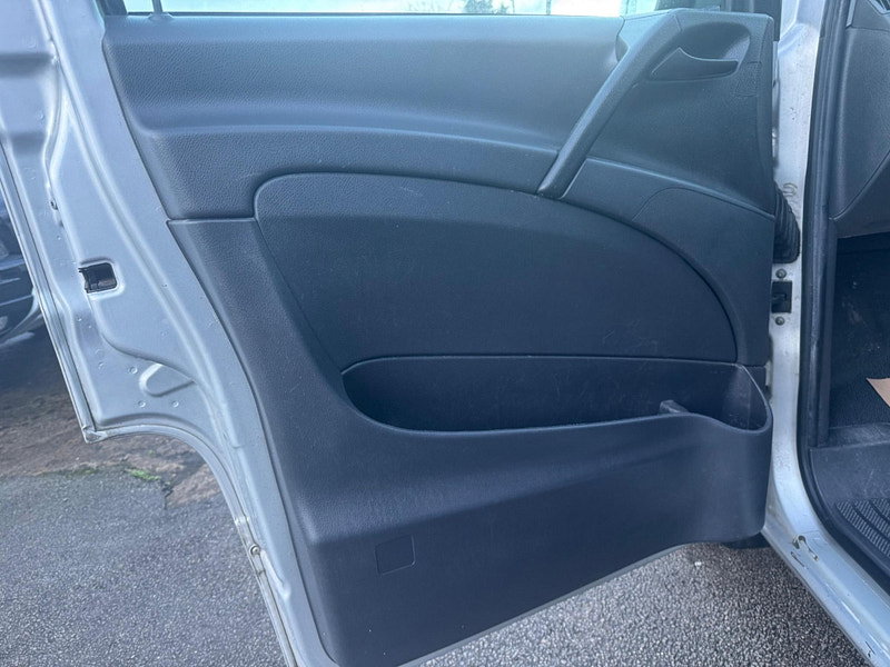 Mercedes-Benz Vito 2.1 113 CDi Dualiner L3 5dr 5dr Automatic 2026