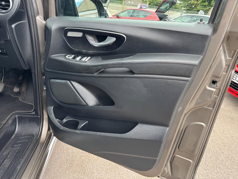 Mercedes-Benz Vito 2.1 119 CDI BlueTEC Sport Crew Van G-Tronic+ RWD L1 Euro 6 (s/s) 5dr 5dr Automatic 2026
