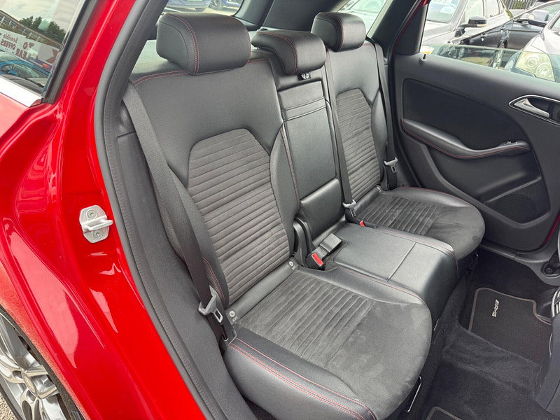 Mercedes-Benz B Class 1.6 B180 AMG Line (Premium) MPV 5dr Petrol Manual Euro 6 (s/s) (122 ps) 5dr Manual 2026