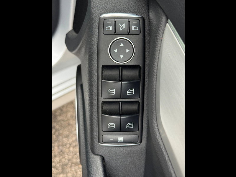 Mercedes-Benz C Class 2.1 C220 CDI BlueEfficiency AMG Sport Euro 5 (s/s) 5dr 5dr Manual 2026