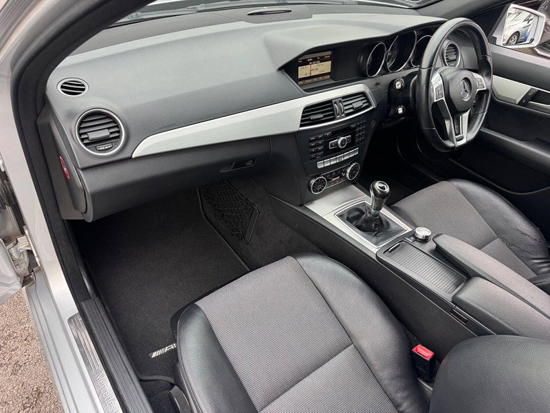 Mercedes-Benz C Class 2.1 C220 CDI BlueEfficiency AMG Sport Euro 5 (s/s) 5dr 5dr Manual 2026