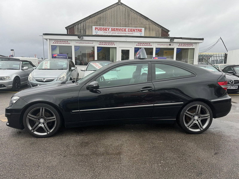 Mercedes-Benz CLC Class 2.1 CLC200 CDI Sport Coupe Euro 4 3dr 3dr Manual 2026