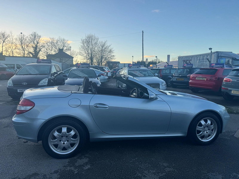 Mercedes-Benz SLK 1.8 SLK200 Kompressor Convertible 2dr Petrol Automatic (211 g/km, 163 bhp) 2dr Automatic 2026