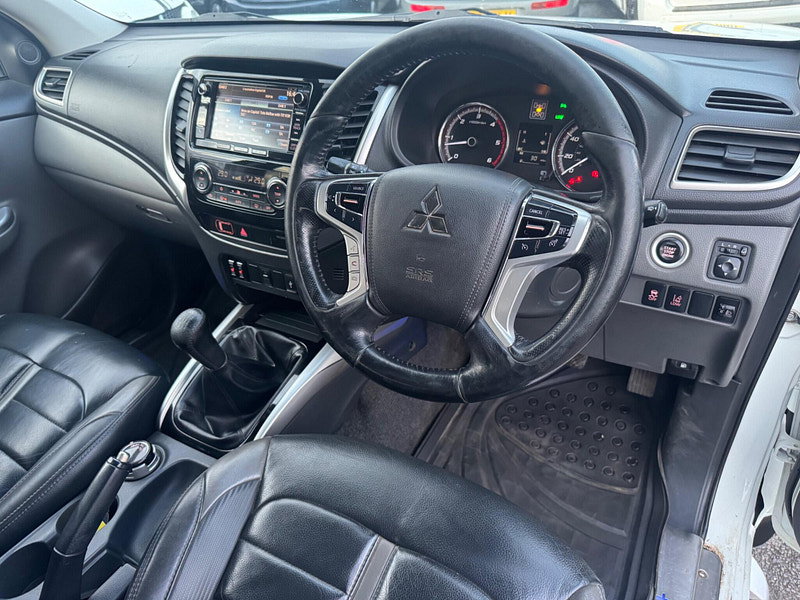 Mitsubishi L200 2.4 DI-D DC Barbarian 4WD Euro 6 4dr 4dr Manual 2026