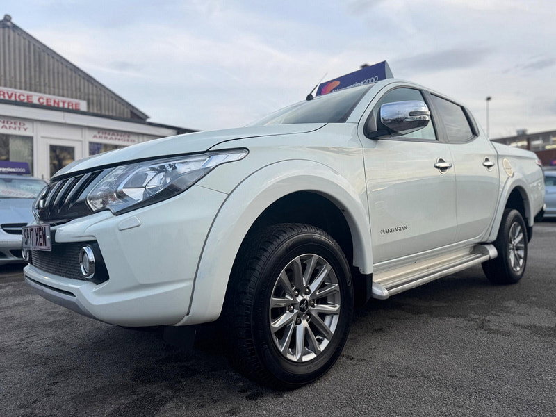 Mitsubishi L200 2.4 DI-D DC Barbarian 4WD Euro 6 4dr 4dr Manual 2026