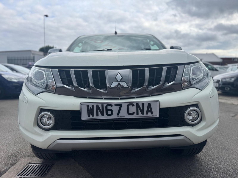 Mitsubishi L200 2.4 DI-D DC Warrior 4WD Euro 6 4dr 4dr Manual 2026