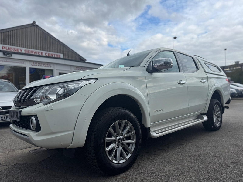 Mitsubishi L200 2.4 DI-D DC Warrior 4WD Euro 6 4dr 4dr Manual 2026