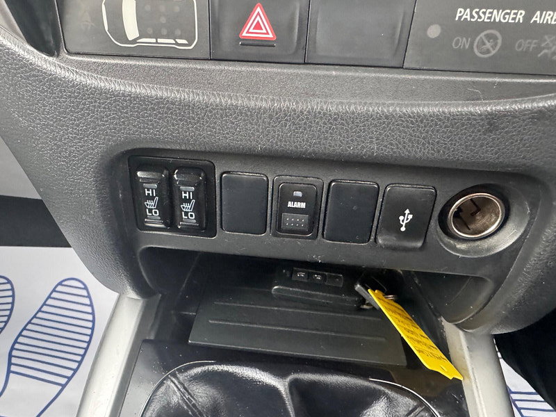 Mitsubishi L200 2.4 DI-D DC Warrior 4WD Euro 6 4dr 4dr Manual 2026