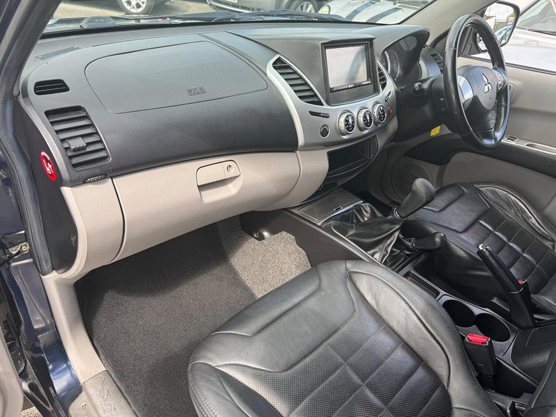Mitsubishi L200 2.5 DI-D Barbarian 4WD Euro 4 4dr (LB) 4dr Manual 2026