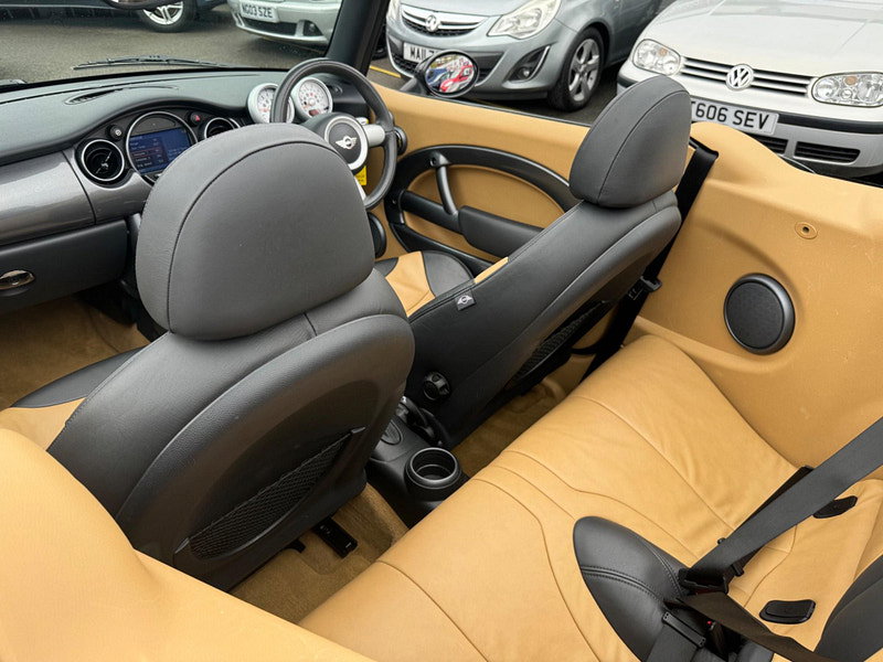 MINI Convertible 1.6 Cooper Euro 3 2dr 2dr Manual 2026