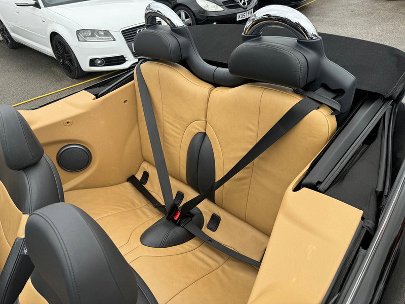 MINI Convertible 1.6 Cooper Euro 3 2dr 2dr Manual 2026