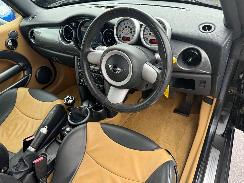 MINI Convertible 1.6 Cooper Euro 3 2dr 2dr Manual 2026