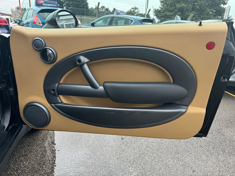 MINI Convertible 1.6 Cooper Euro 3 2dr 2dr Manual 2026