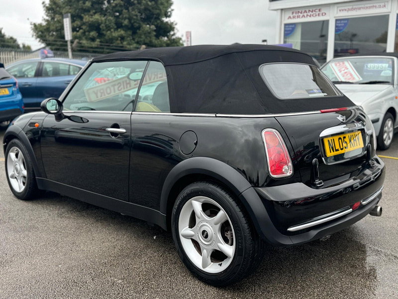 MINI Convertible 1.6 Cooper Euro 3 2dr 2dr Manual 2026