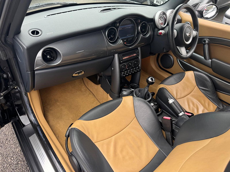 MINI Convertible 1.6 Cooper Euro 3 2dr 2dr Manual 2026