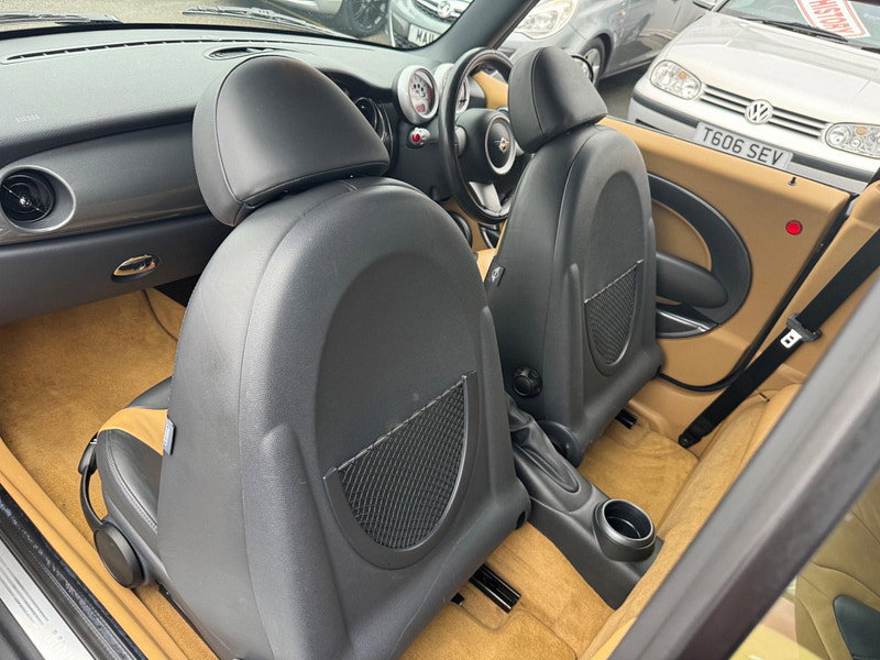 MINI Convertible 1.6 Cooper Euro 3 2dr 2dr Manual 2026