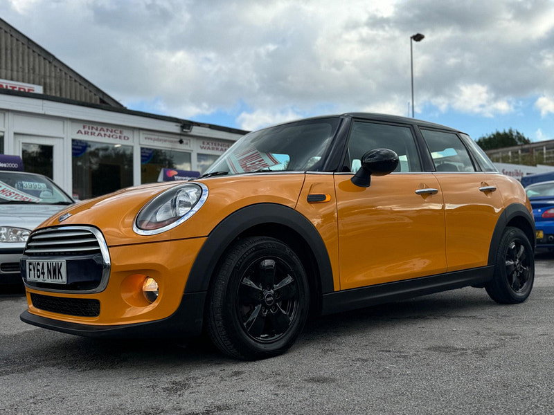 MINI Hatch 1.5 Cooper D Euro 6 (s/s) 5dr 5dr Manual 2026