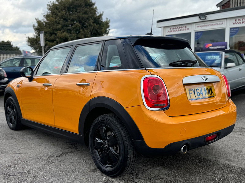 MINI Hatch 1.5 Cooper D Euro 6 (s/s) 5dr 5dr Manual 2026