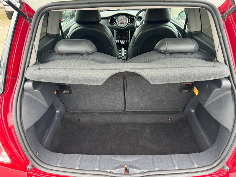 MINI Hatch 1.6 Cooper Euro 4 3dr 3dr Manual 2026
