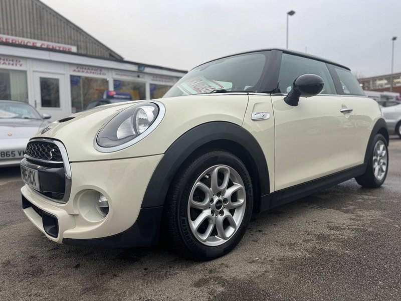 MINI Hatch 2.0 Cooper S Euro 6 (s/s) 3dr 3dr Manual 2026