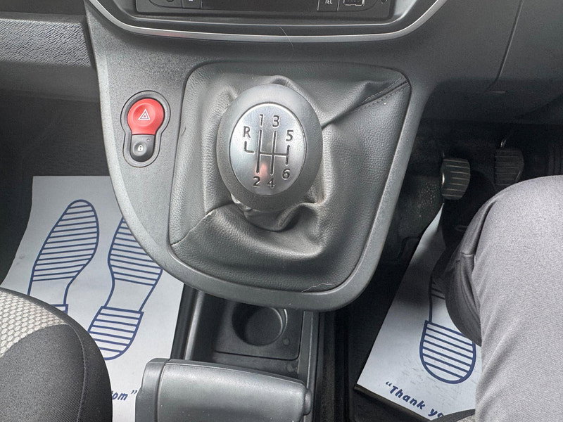 Nissan NV250 1.5 dCi Acenta L2 Euro 6 (s/s) 5dr 5dr Manual 2026