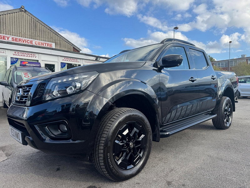 Nissan Navara 2.3 dCi N-Guard Auto 4WD Euro 6 4dr 4dr Automatic 2026