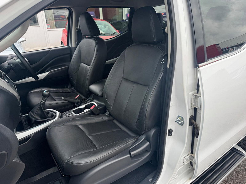 Nissan Navara 2.3 dCi Tekna 4WD Euro 6 (s/s) 4dr 4dr Manual 2026