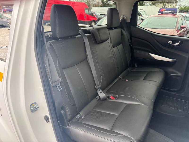 Nissan Navara 2.3 dCi Tekna 4WD Euro 6 (s/s) 4dr 4dr Manual 2026