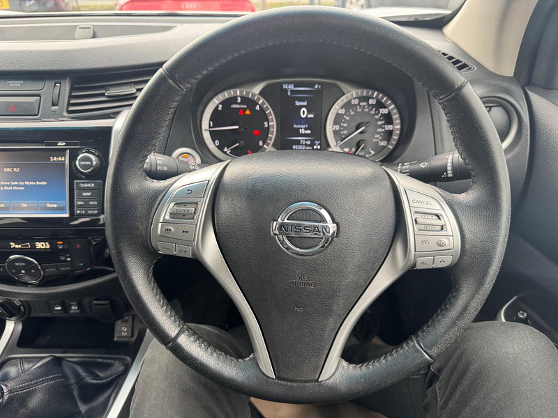 Nissan Navara 2.3 dCi Tekna 4WD Euro 6 (s/s) 4dr 4dr Manual 2026