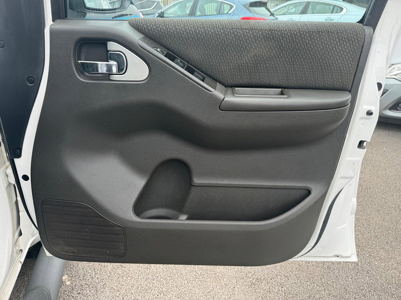 Nissan Navara 2.5 dCi Acenta 4WD Euro 5 4dr 4dr Manual 2026