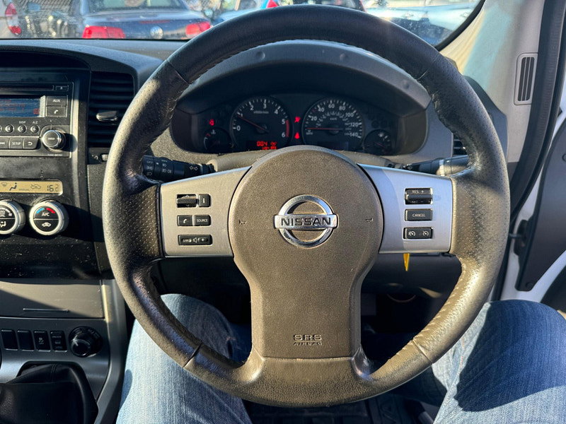 Nissan Navara 2.5 dCi Acenta 4WD Euro 5 4dr 4dr Manual 2026