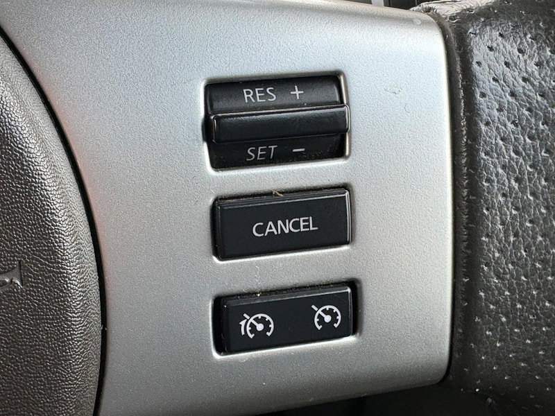 Nissan Navara 2.5 dCi Tekna 4WD Euro 5 4dr 4dr Manual 2026