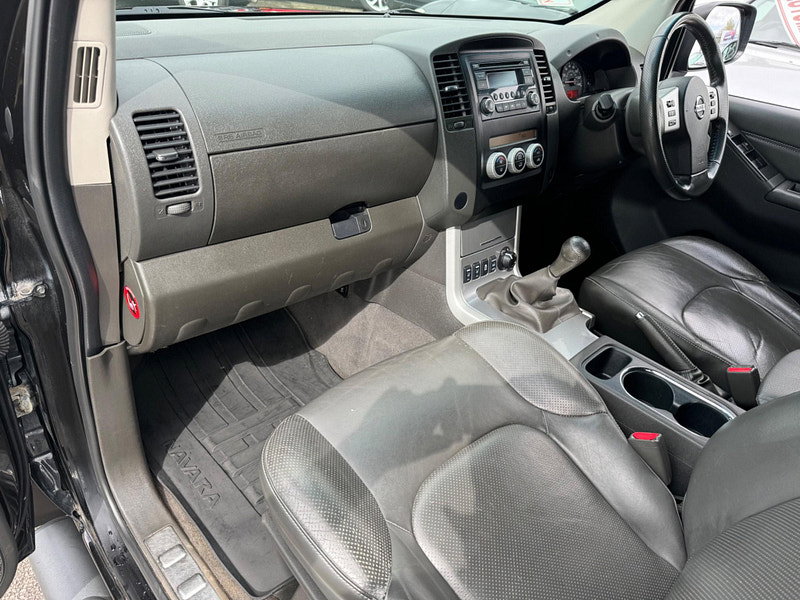 Nissan Navara 2.5 dCi Tekna 4WD Euro 5 4dr 4dr Manual 2026