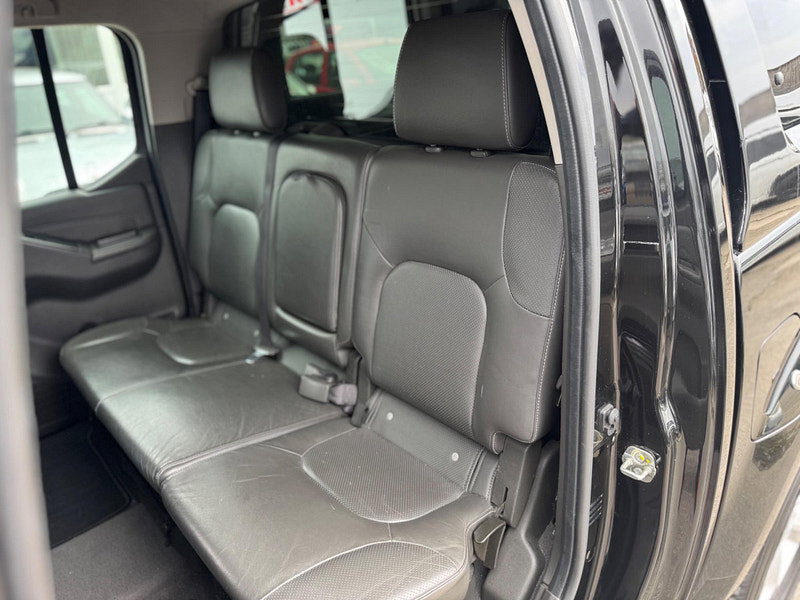 Nissan Navara 2.5 dCi Tekna Auto 4WD Euro 5 4dr 4dr Automatic 2026