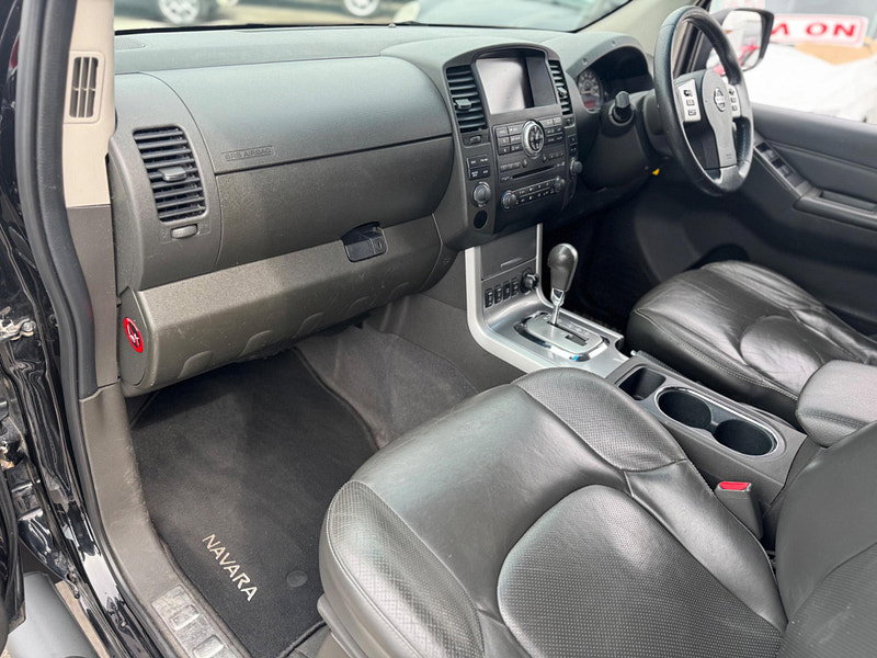 Nissan Navara 2.5 dCi Tekna Auto 4WD Euro 5 4dr 4dr Automatic 2026