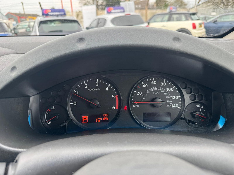 Nissan Navara 2.5 dCi Tekna Auto 4WD Euro 5 4dr 4dr Automatic 2026