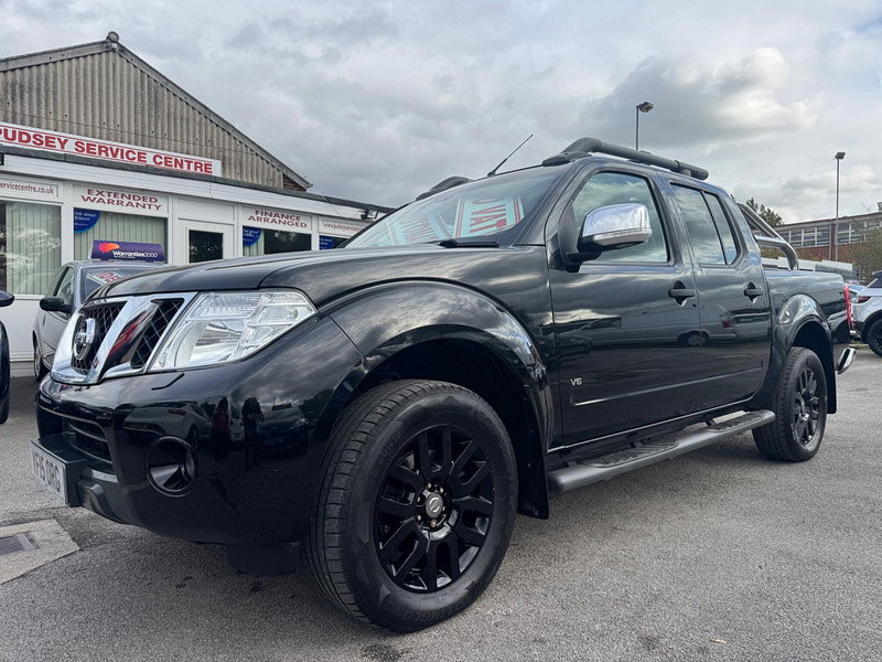 Nissan Navara 3.0 dCi V6 Outlaw Auto 4WD Euro 4 4dr 4dr Automatic 2026